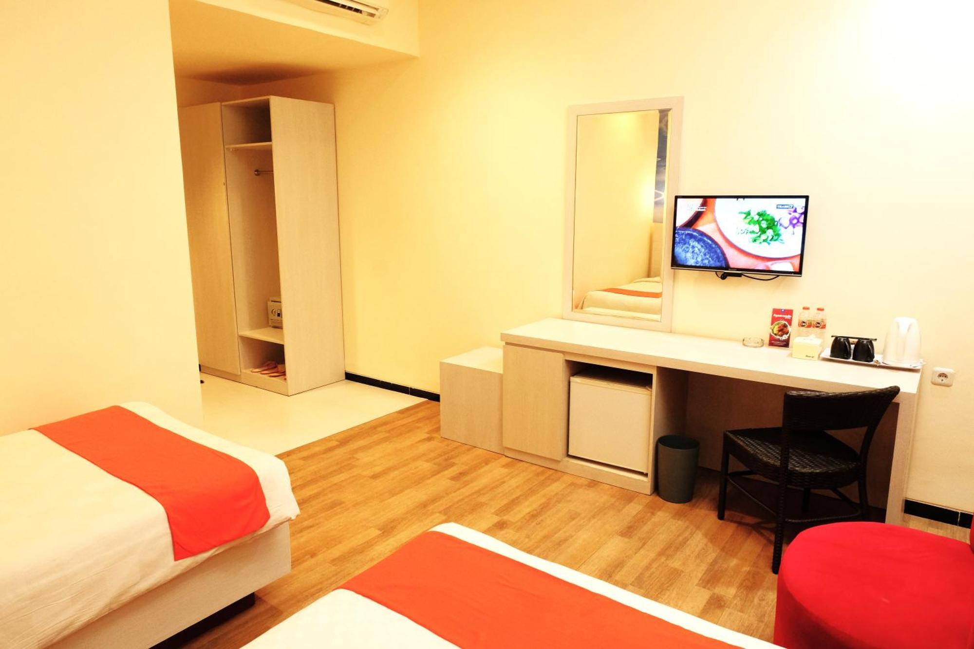 Halogen Hotel Airport Surabaya Sidoarjo Zewnętrze zdjęcie