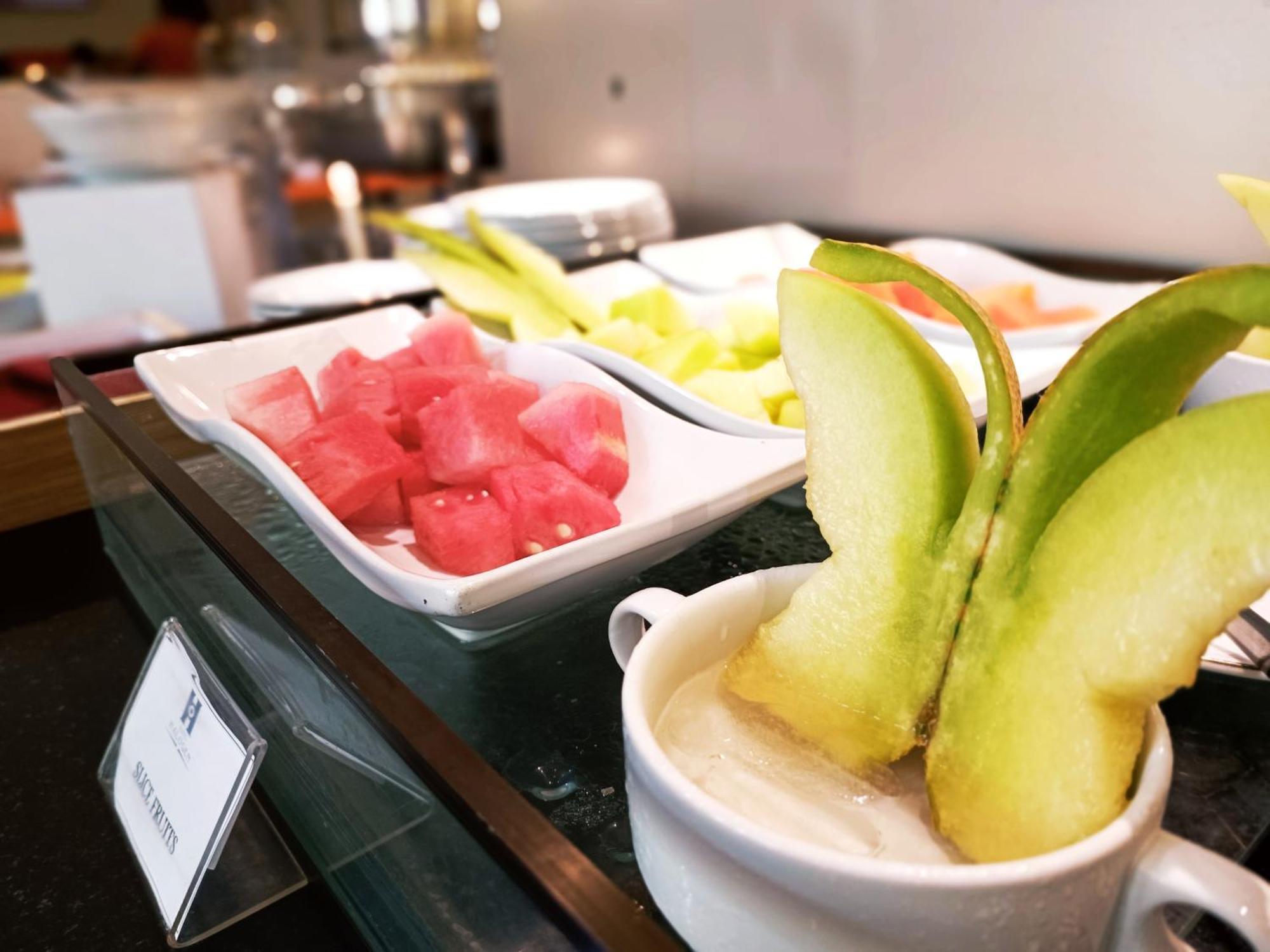 Halogen Hotel Airport Surabaya Sidoarjo Zewnętrze zdjęcie